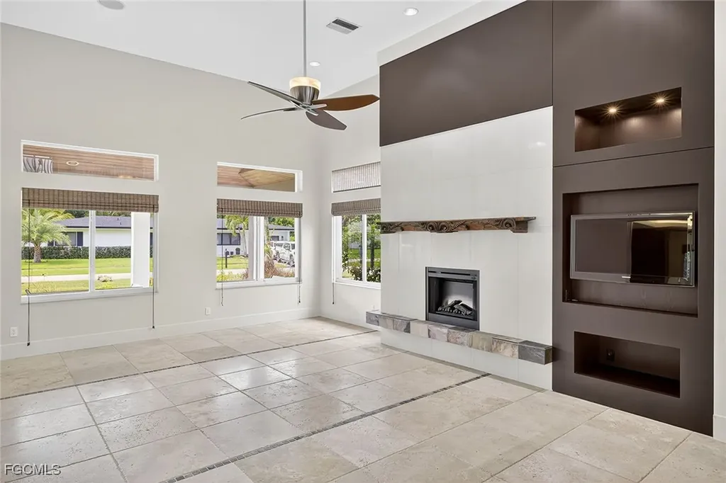 1321 Hanton Avenue Fort Myers FL 33901