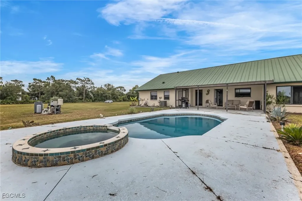30720 Washington Loop Road Punta Gorda FL 33982