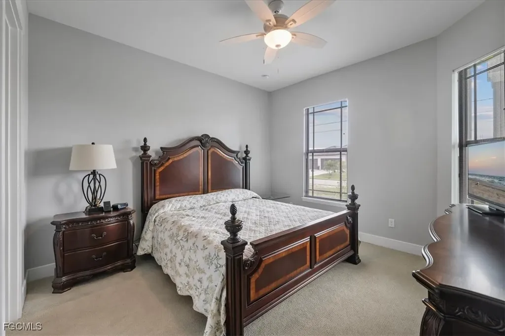 304 NW 39th Avenue Cape Coral FL 33993