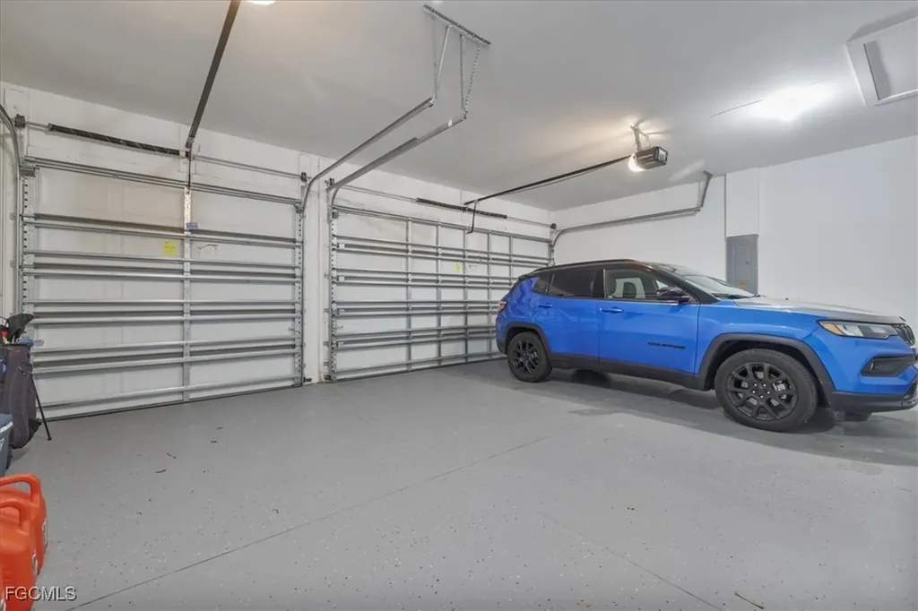 304 NW 39th Avenue Cape Coral FL 33993