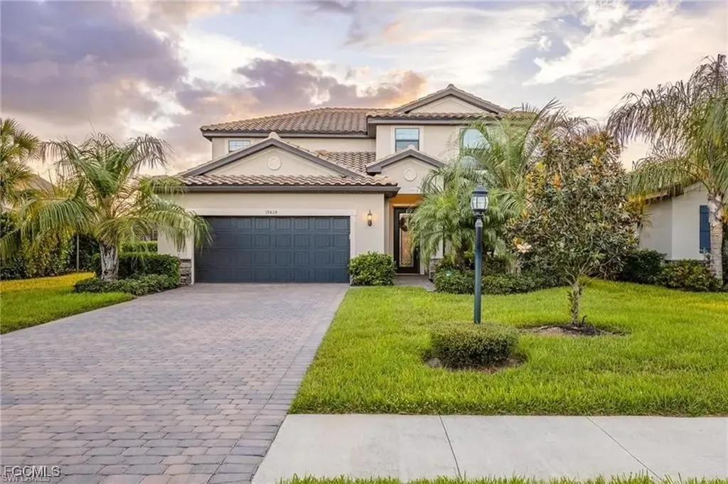 19424 Elston Way Estero FL 33928