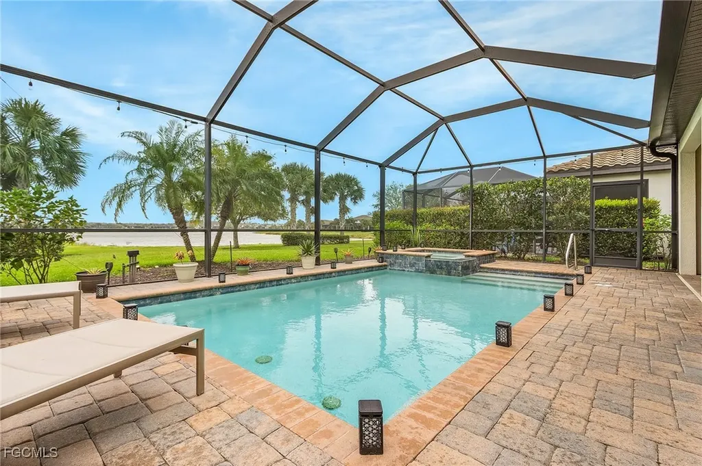 19424 Elston Way Estero FL 33928
