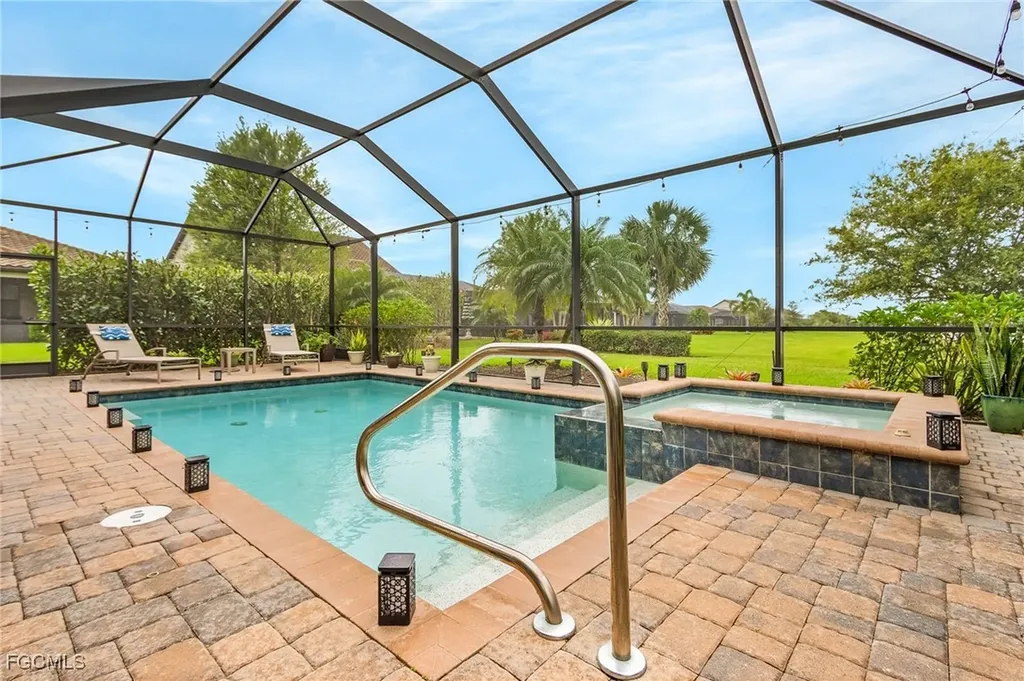 19424 Elston Way Estero FL 33928