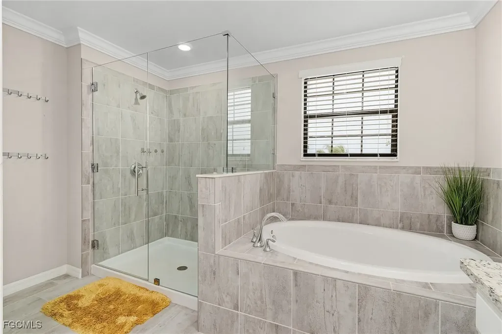 19424 Elston Way Estero FL 33928