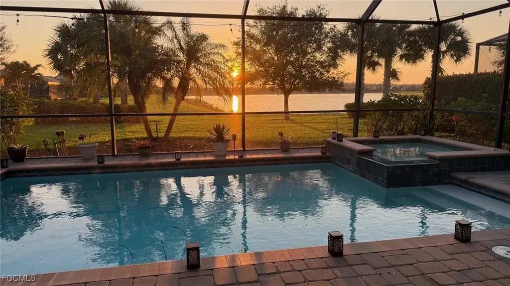 19424 Elston Way Estero FL 33928