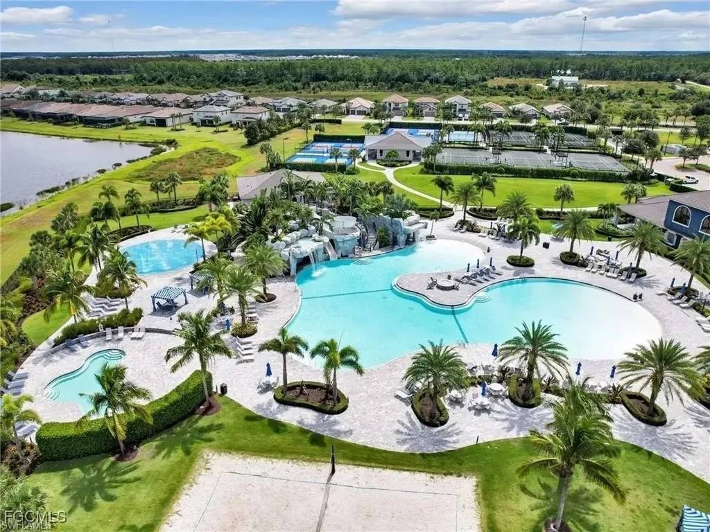 19424 Elston Way Estero FL 33928