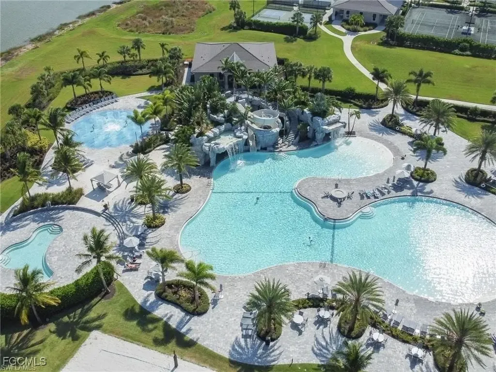 19424 Elston Way Estero FL 33928
