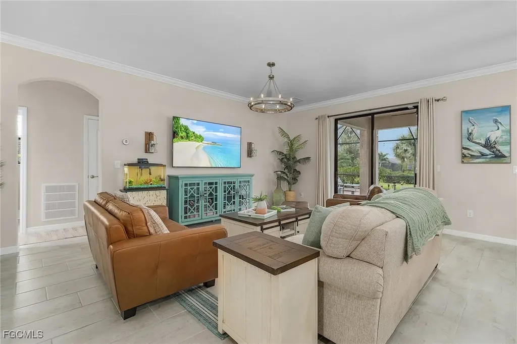 19424 Elston Way Estero FL 33928
