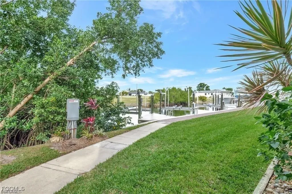 1781 Four Mile Cove Parkway Cape Coral FL 33990
