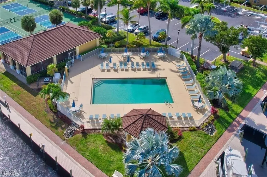 1781 Four Mile Cove Parkway Cape Coral FL 33990