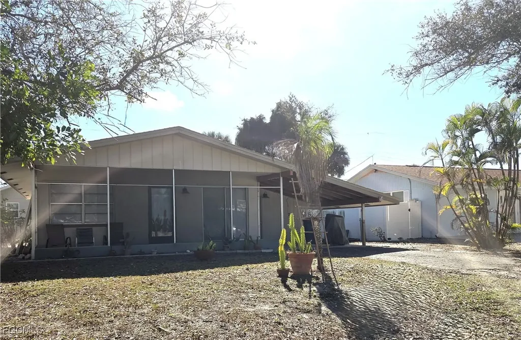 190 Jefferson Street Fort Myers Beach FL 33931