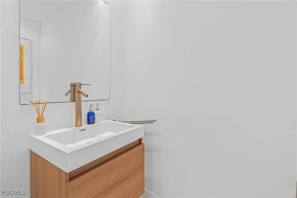 13682 Pine Villa Lane Fort Myers FL 33912