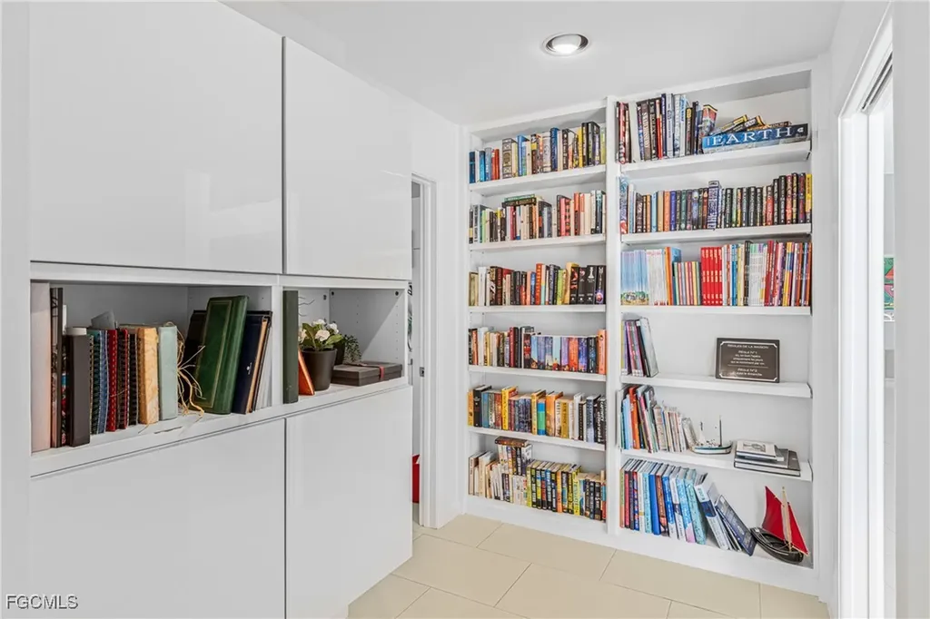 13682 Pine Villa Lane Fort Myers FL 33912