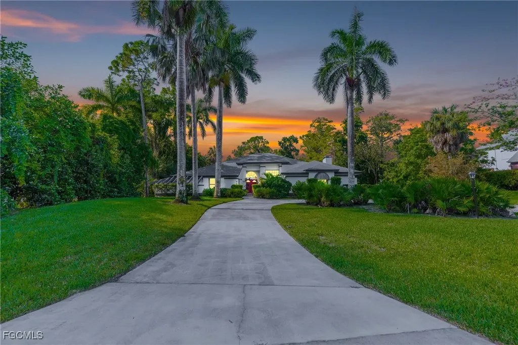 13682 Pine Villa Lane Fort Myers FL 33912