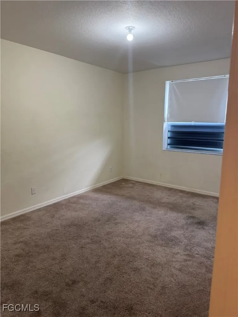 1030 Hancock Creek South Boulevard Cape Coral FL 33909