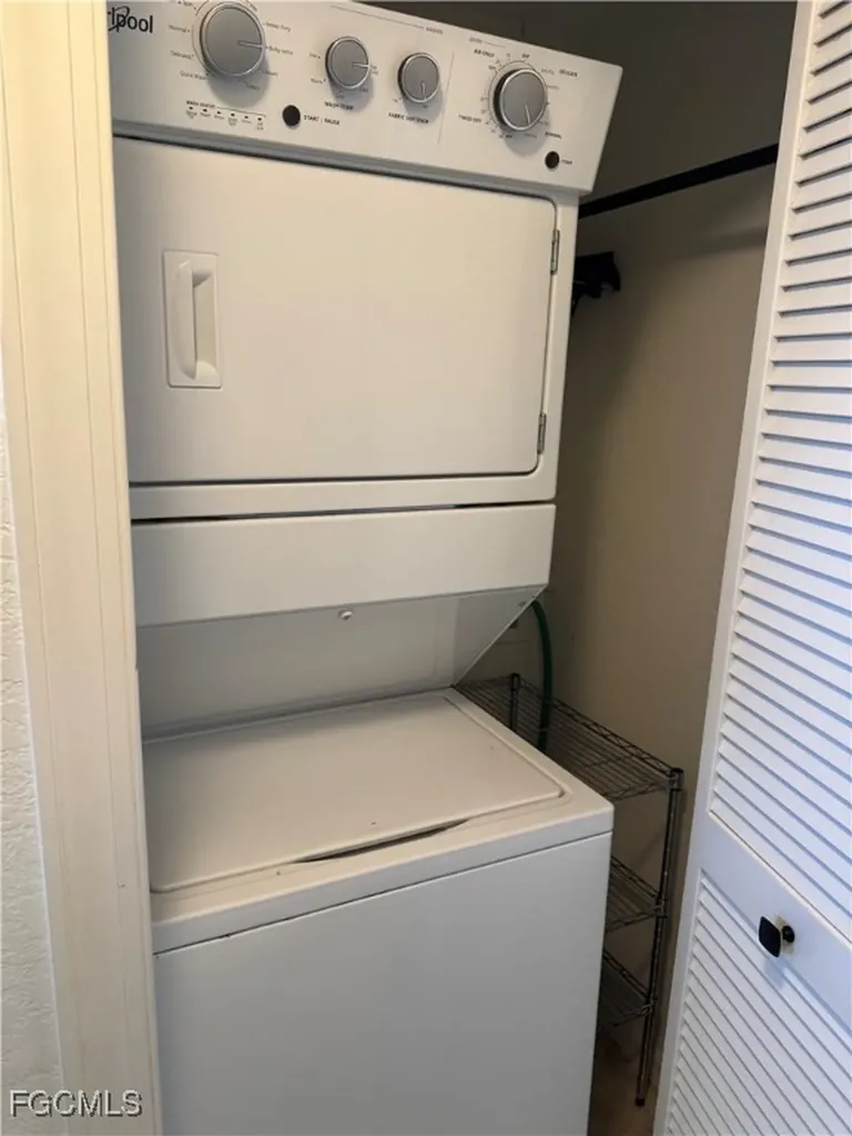 1030 Hancock Creek South Boulevard Cape Coral FL 33909