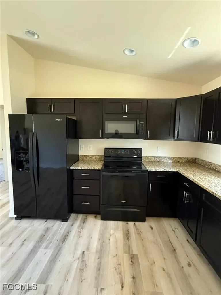 5007 Early Lane Labelle FL 33935