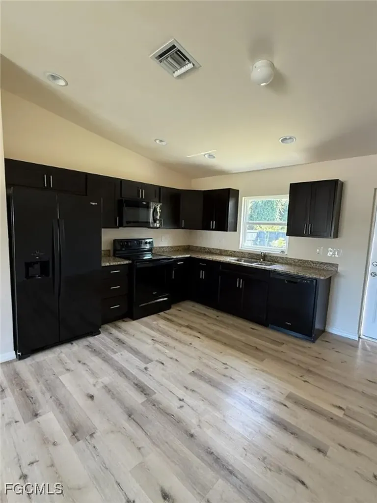 5007 Early Lane Labelle FL 33935