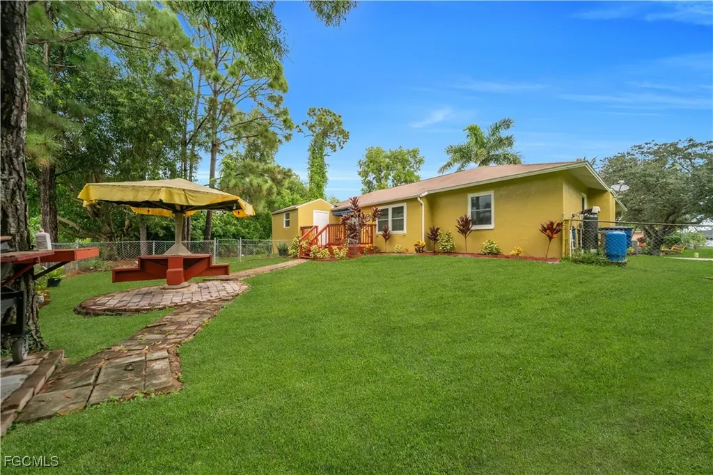 8434 Butternut Road Fort Myers FL 33967