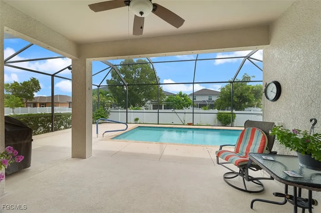 2117 SW 22nd Court Cape Coral FL 33991