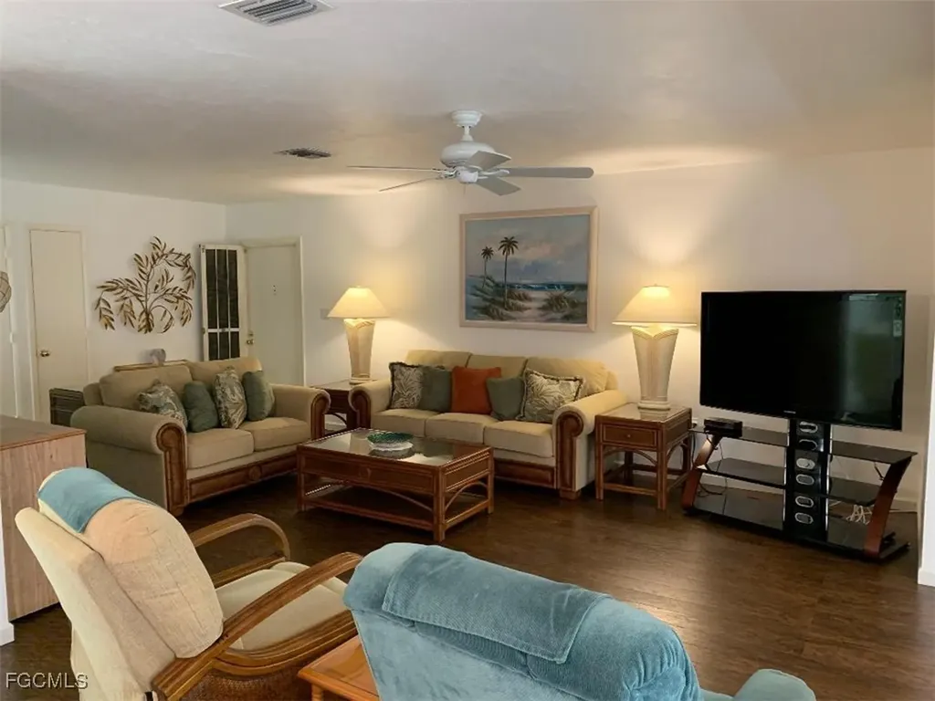 1739 Golf Club Drive North Fort Myers FL 33903