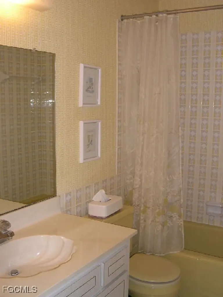 1714 Bikini Court Cape Coral FL 33904