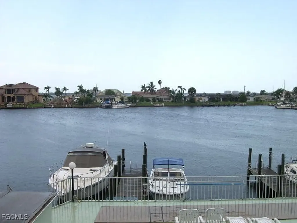 1714 Bikini Court Cape Coral FL 33904