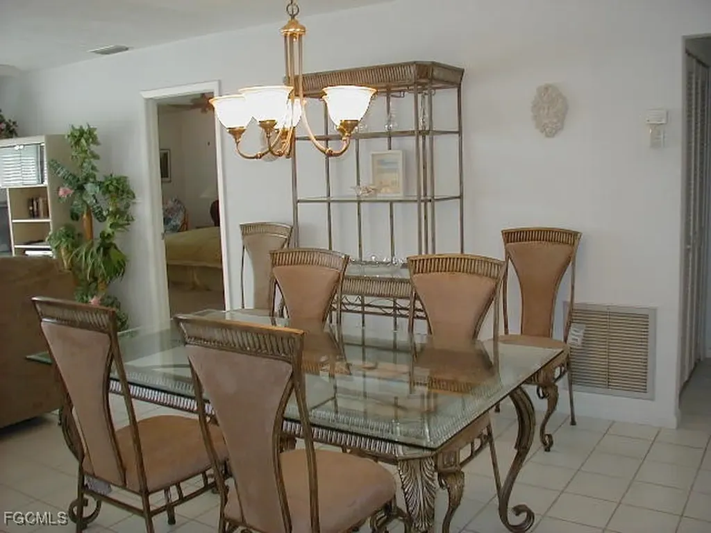 1714 Bikini Court Cape Coral FL 33904
