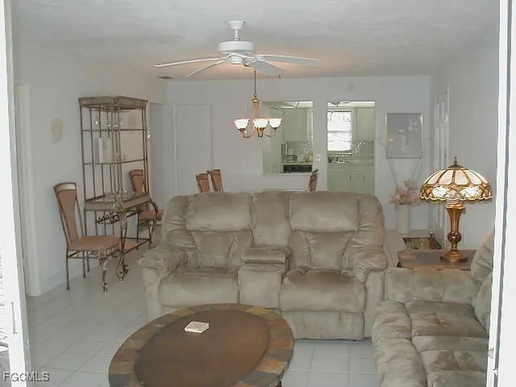 1714 Bikini Court Cape Coral FL 33904