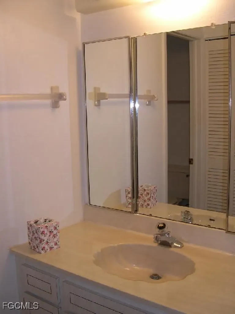 1714 Bikini Court Cape Coral FL 33904