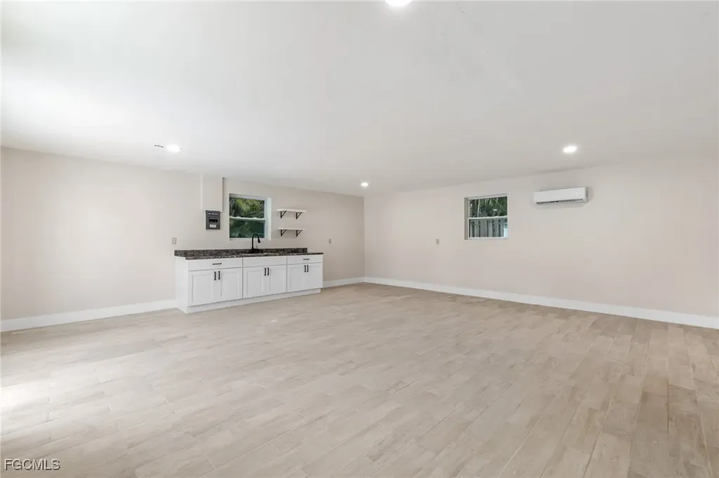 1342 Alhambra Drive Fort Myers FL 33901