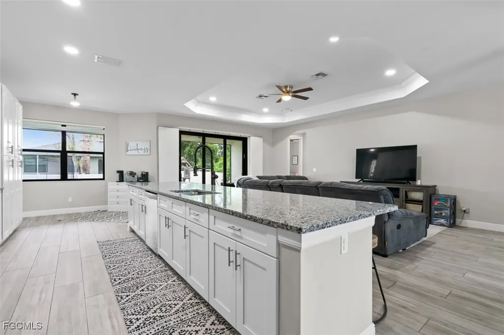 14221 Chancellor Street Fort Myers FL 33905