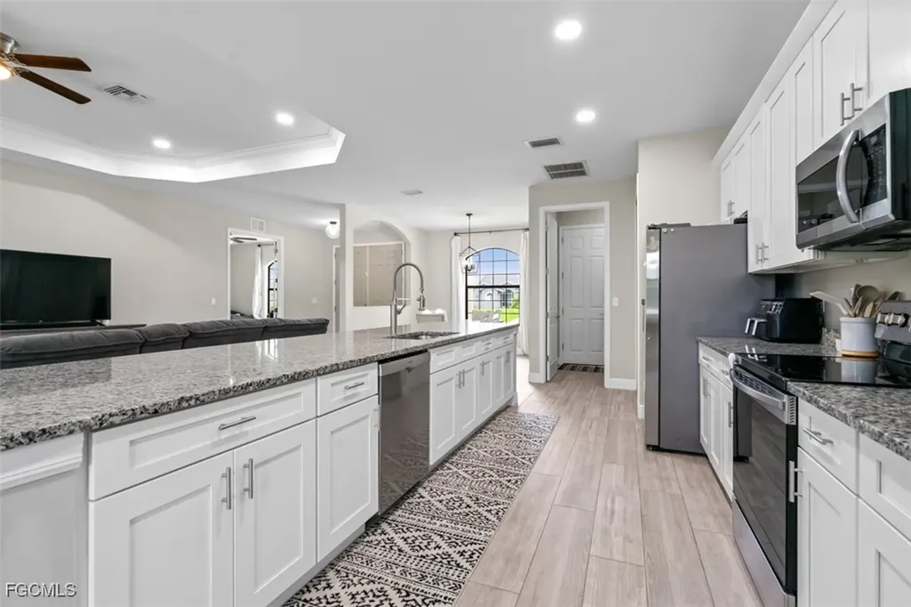 14221 Chancellor Street Fort Myers FL 33905