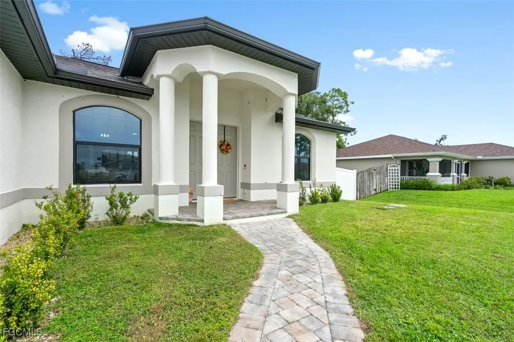 14221 Chancellor Street Fort Myers FL 33905