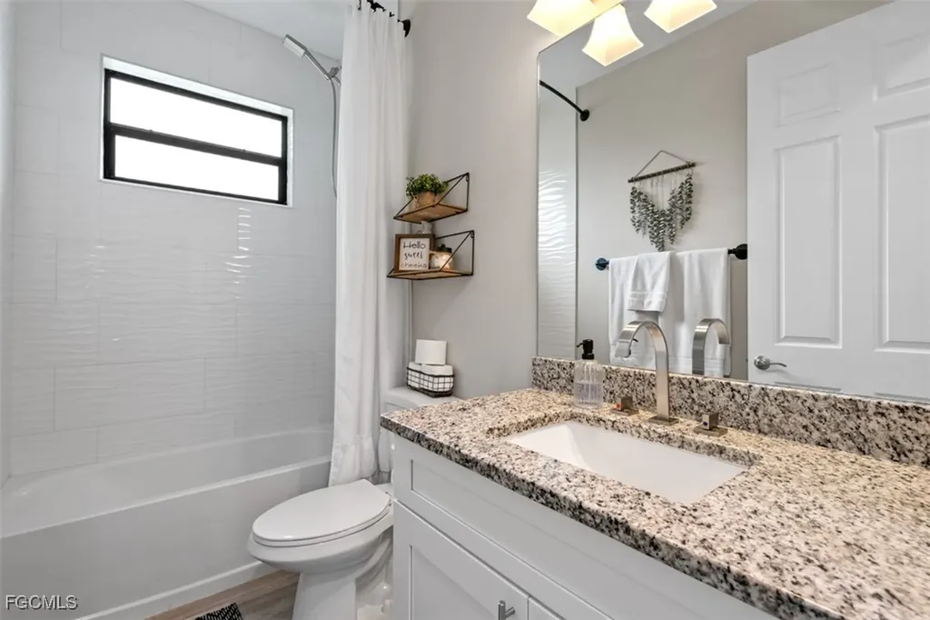 14221 Chancellor Street Fort Myers FL 33905