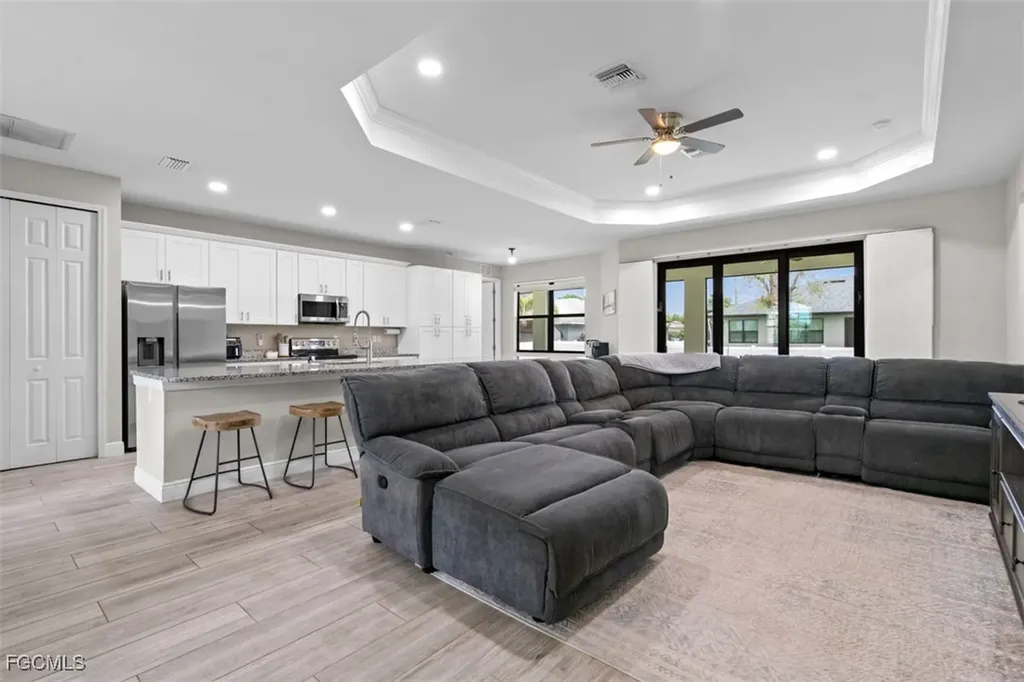 14221 Chancellor Street Fort Myers FL 33905