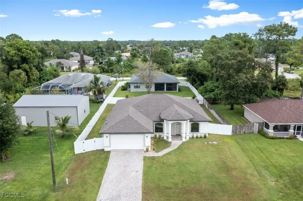 14221 Chancellor Street Fort Myers FL 33905