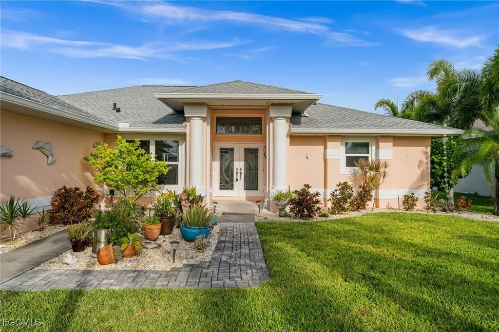 907 NW 38th Place Cape Coral FL 33993
