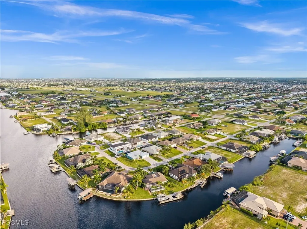 907 NW 38th Place Cape Coral FL 33993