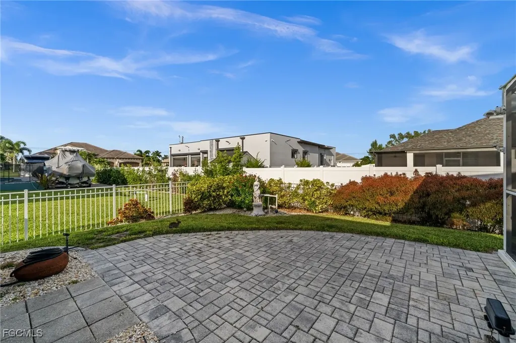 907 NW 38th Place Cape Coral FL 33993