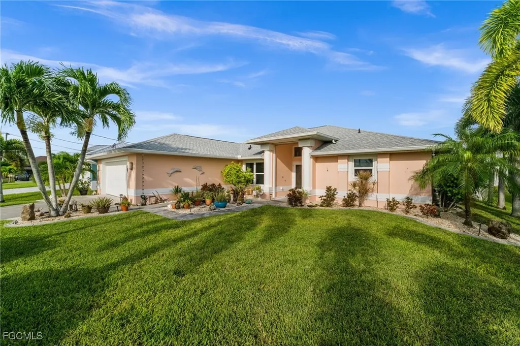 907 NW 38th Place Cape Coral FL 33993
