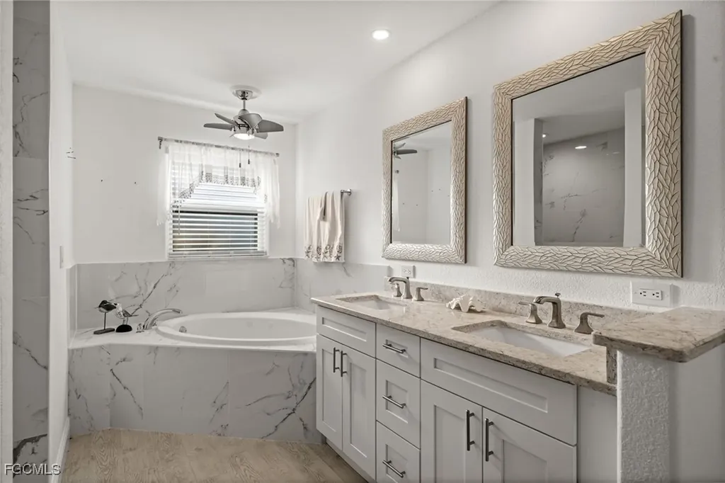 907 NW 38th Place Cape Coral FL 33993