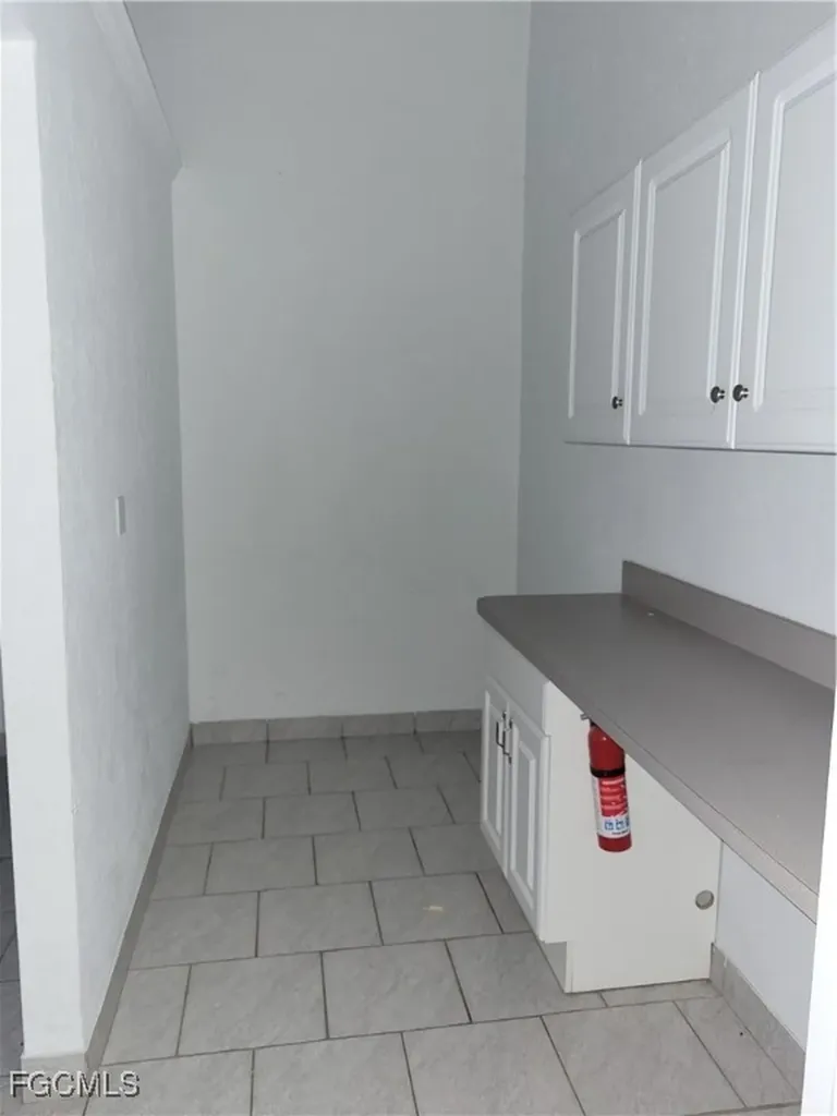 1211 Miramar Street Cape Coral FL 33904