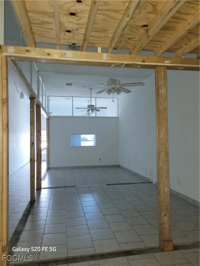1211 Miramar Street Cape Coral FL 33904