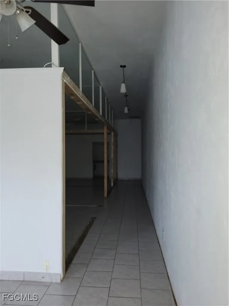 1211 Miramar Street Cape Coral FL 33904
