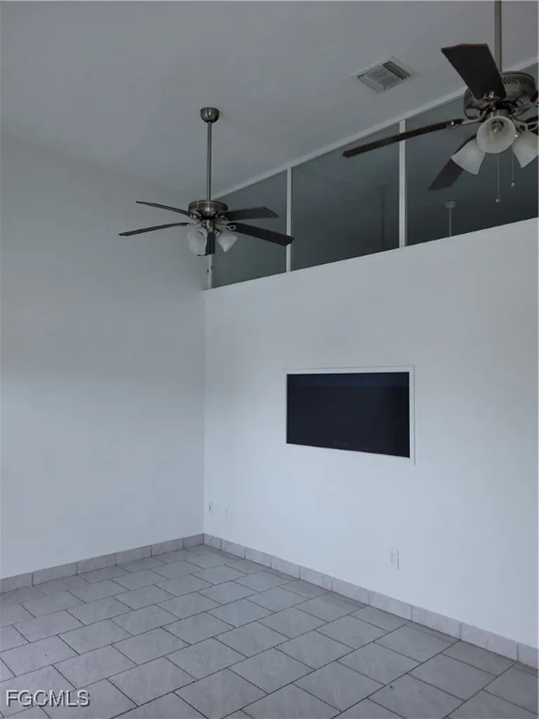 1211 Miramar Street Cape Coral FL 33904