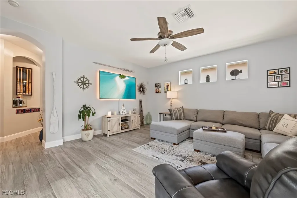 11490 Axis Deer Lane Fort Myers FL 33966