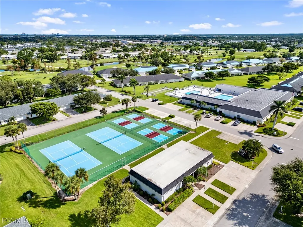 1239 Broadwater Drive Fort Myers FL 33919