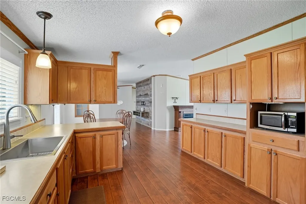 8200 Ebson Drive North Fort Myers FL 33917