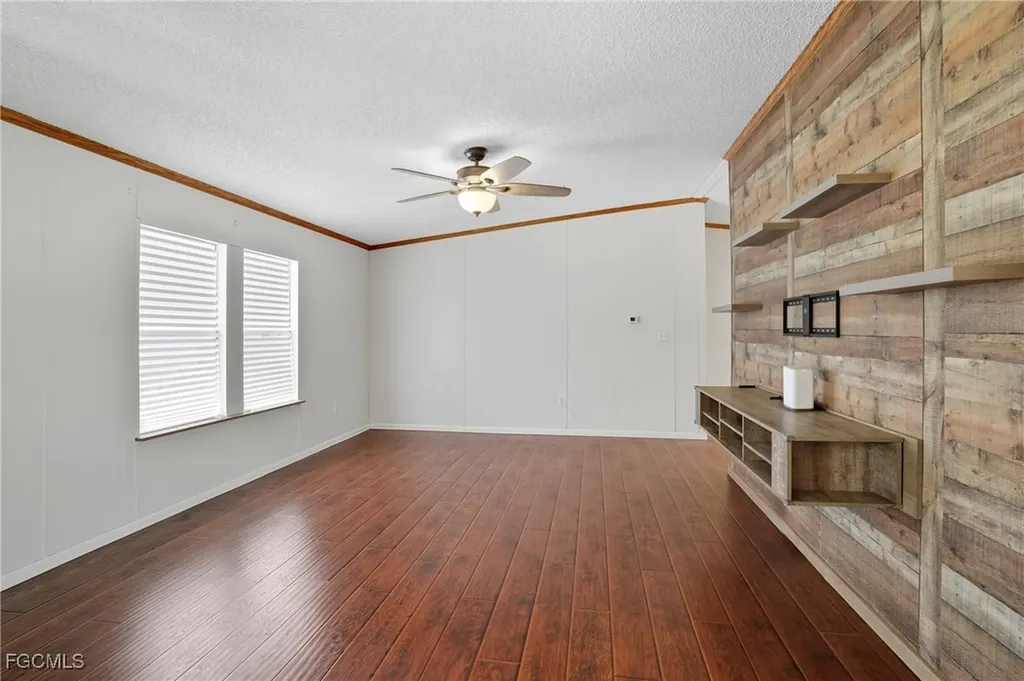 8200 Ebson Drive North Fort Myers FL 33917